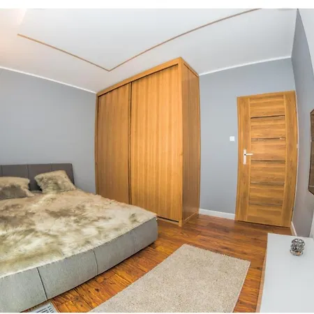 75,143 Porta Mare Apartament